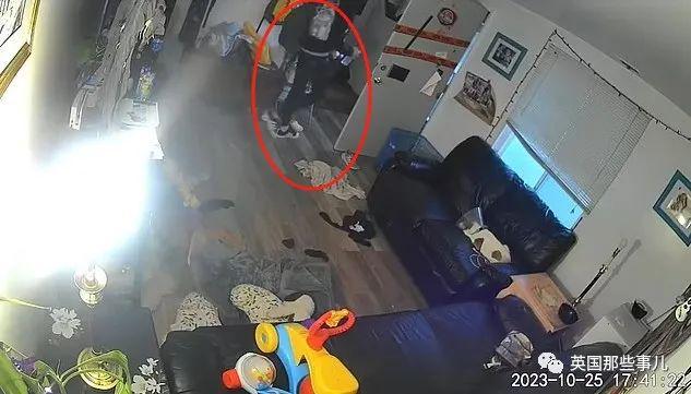 电影情节现实了！逃犯钻通风管道躲避警察然而悲剧了kaiyun网站(图5)