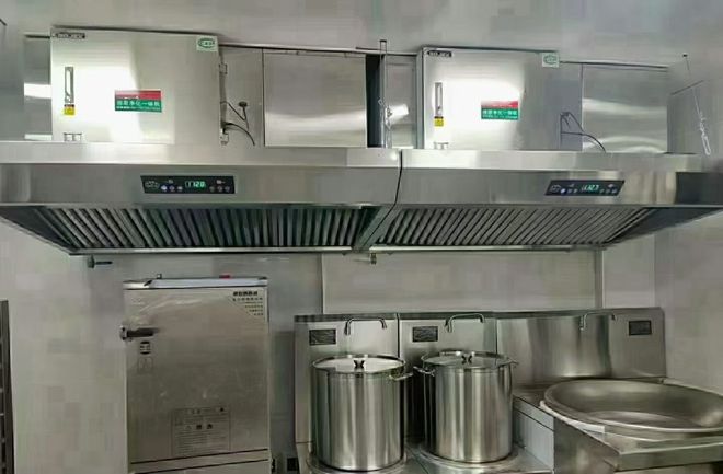 kaiyun开云官网餐饮厨房为何要安装油烟净化器？(图1)