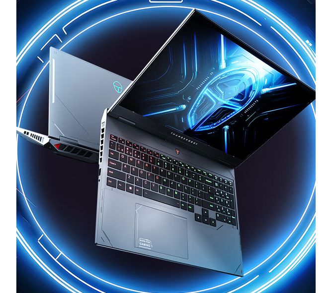 开云kaiyun官网55W受热捧两款13700HX游戏本争雄一款还用了RTX4080
