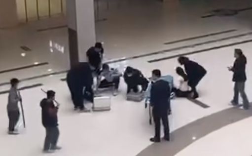 揪心！两儿童捉迷藏从小区通风口坠入地下车库致1死1伤！